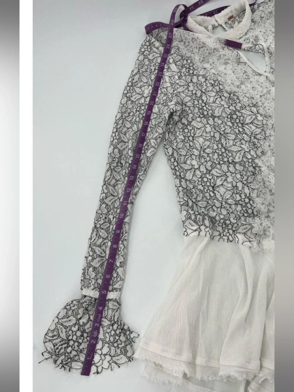 LIKE NEW Free People Tell Tale Cutout Lace Tunic